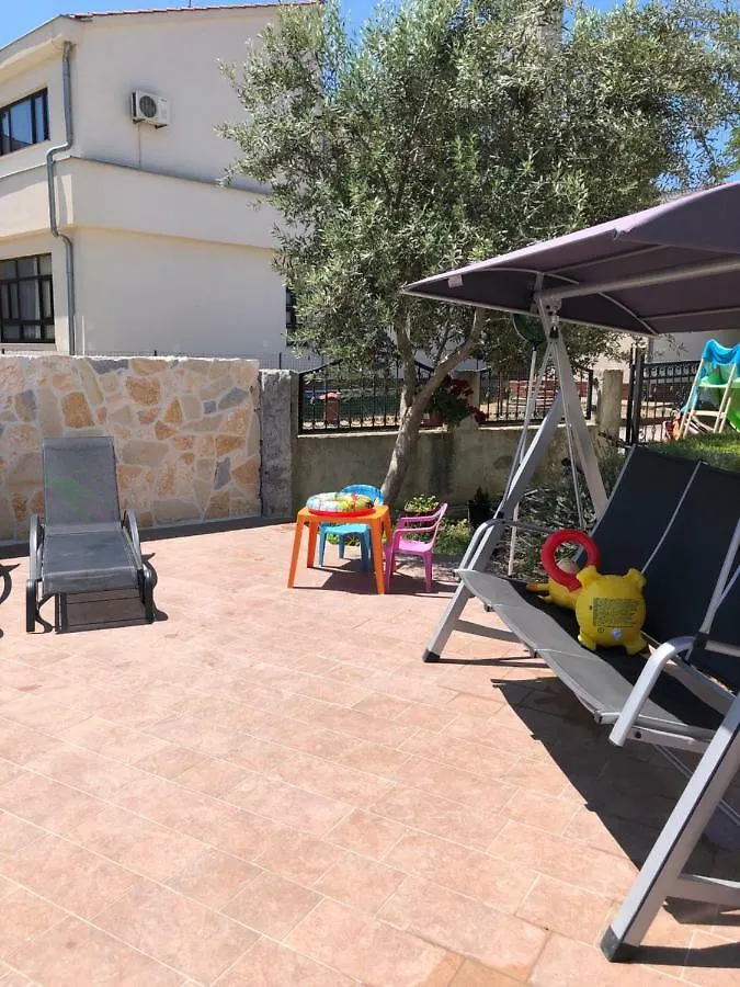 Denis Rooms And Apartments Bibinje 3*,  Croatia